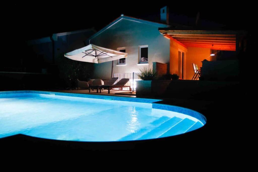 באניולה Casa Ro-Ma, Seaside Villa With A Heated Pool מראה חיצוני תמונה